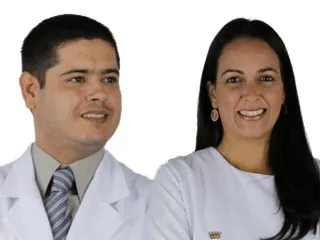 Dr. Giovani Borges e Dra. Fabiane Cardoso, cirurgi&otilde;es-dentistas da OdontoqualityBH